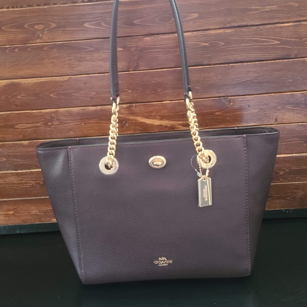 BRAND NEW Coach Burgundy Pebble Tote